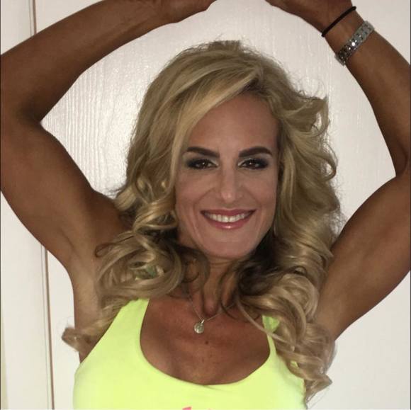 Meet your Posher, Hadley - Picture 1 of 1